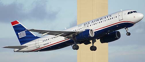 US Airways Airbus A320-232 N680AW, December 23, 2010